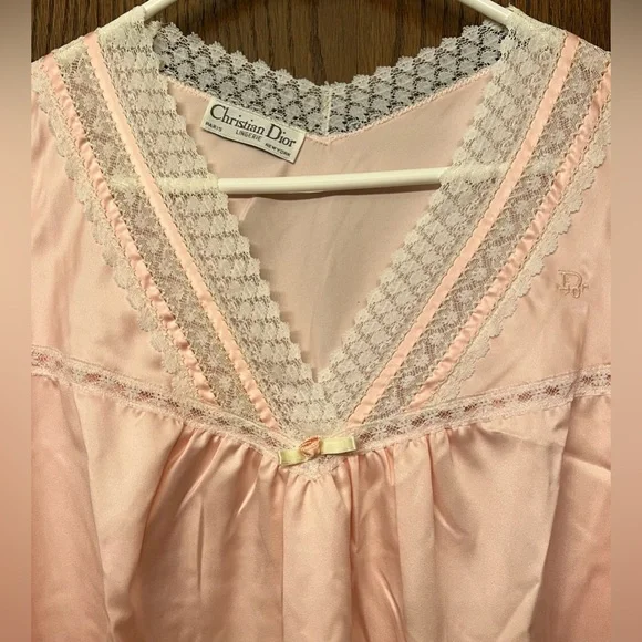 NWT Vtg 1970s Christian Dior Soft Pink Satin Look Lingerie Lace Details - Picture 3 of 13